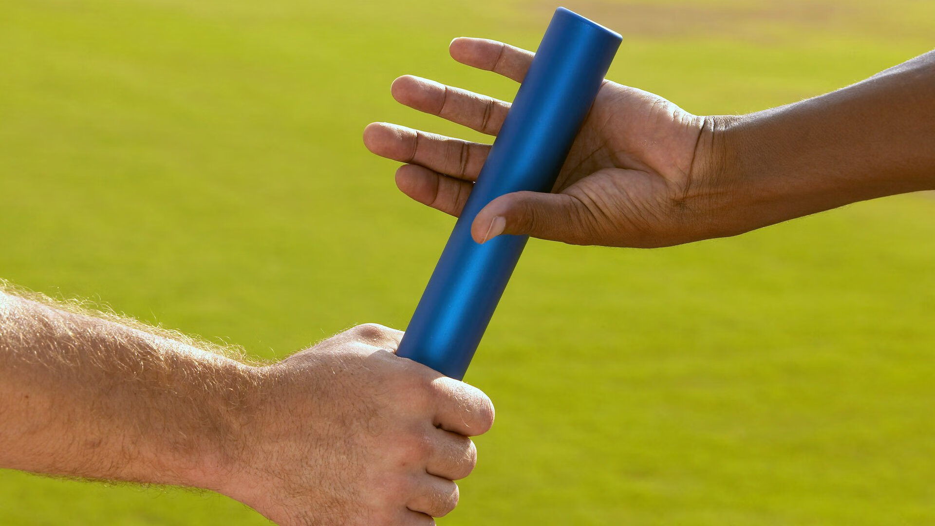 _运动员身边事：训练日常和趣味花絮_，运动员的训练生活